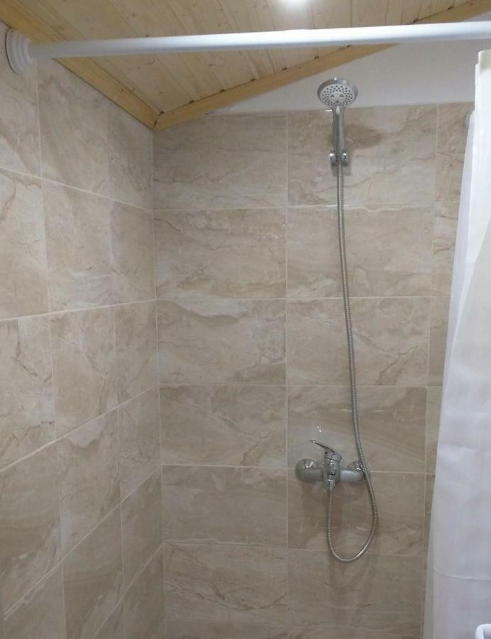 Guest House Ezerets Екстер'єр фото